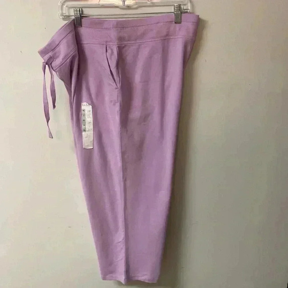 Women’s  Capri Nicole Miller NewYork Lavandar XL  with Draw String Waist NWOT - Picture 1 of 8